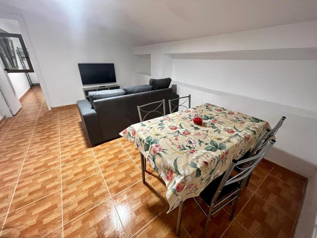Appartamento Atico CabezoDoce Calahorra Camera foto